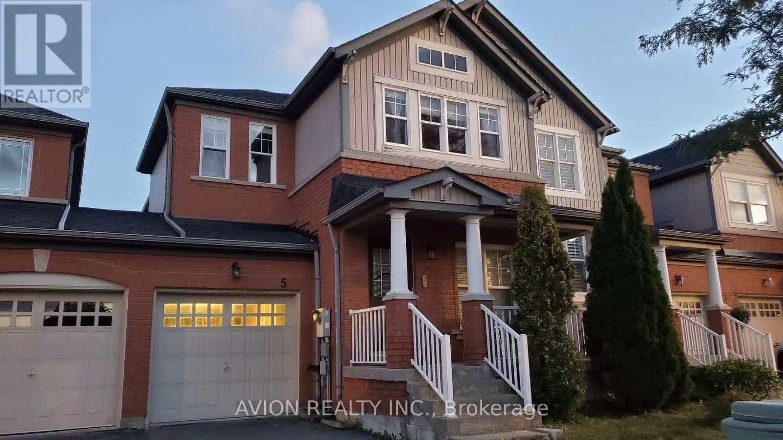 5 Ulson Drive, Richmond Hill, ON, L4E 4V6