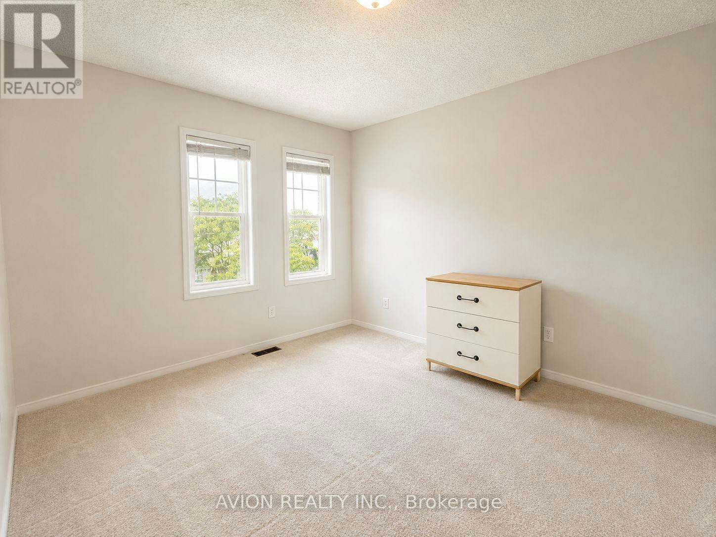 5 Ulson Drive, Richmond Hill, ON, L4E 4V6 - 8
