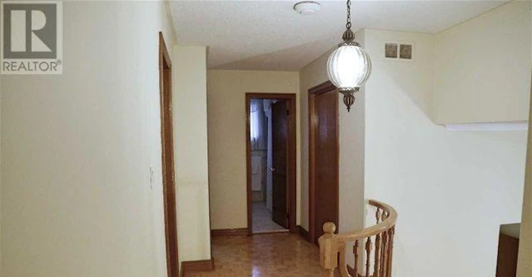 UPPER-56 Leafield Drive, Toronto, ON, M1W 2T2 - 9