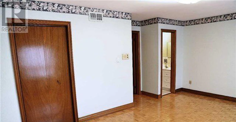UPPER-56 Leafield Drive, Toronto, ON, M1W 2T2 - 12