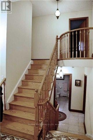 UPPER-56 Leafield Drive, Toronto, ON, M1W 2T2 - 8