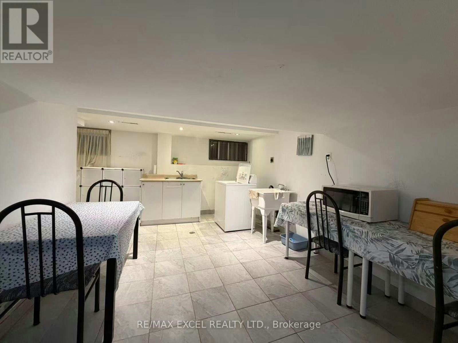 BSMT-56 Leafield Drive, Toronto, ON, M1W 2T2