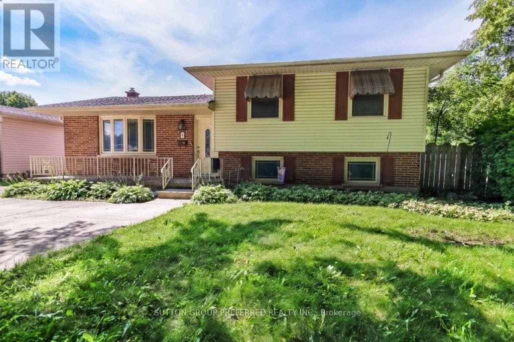1 Pickwick Place, London, ON, N5V 2P6