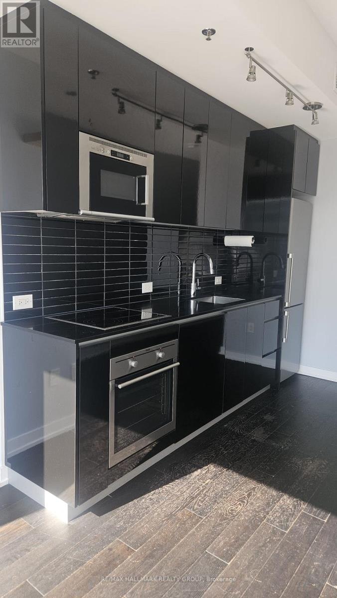 1704-199 Slater Street, Ottawa, ON, K1P 0C8 - 4