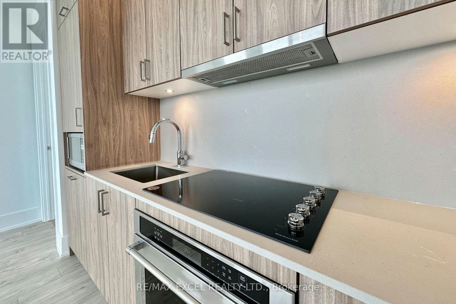 1904-480 Front Street W, Toronto, ON, M5V 0V5 - 13