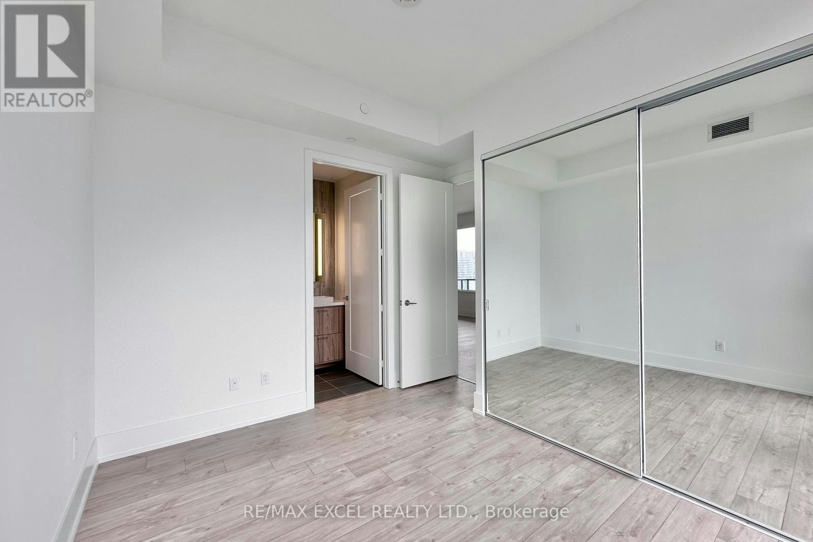 1904-480 Front Street W, Toronto, ON, M5V 0V5 - 15