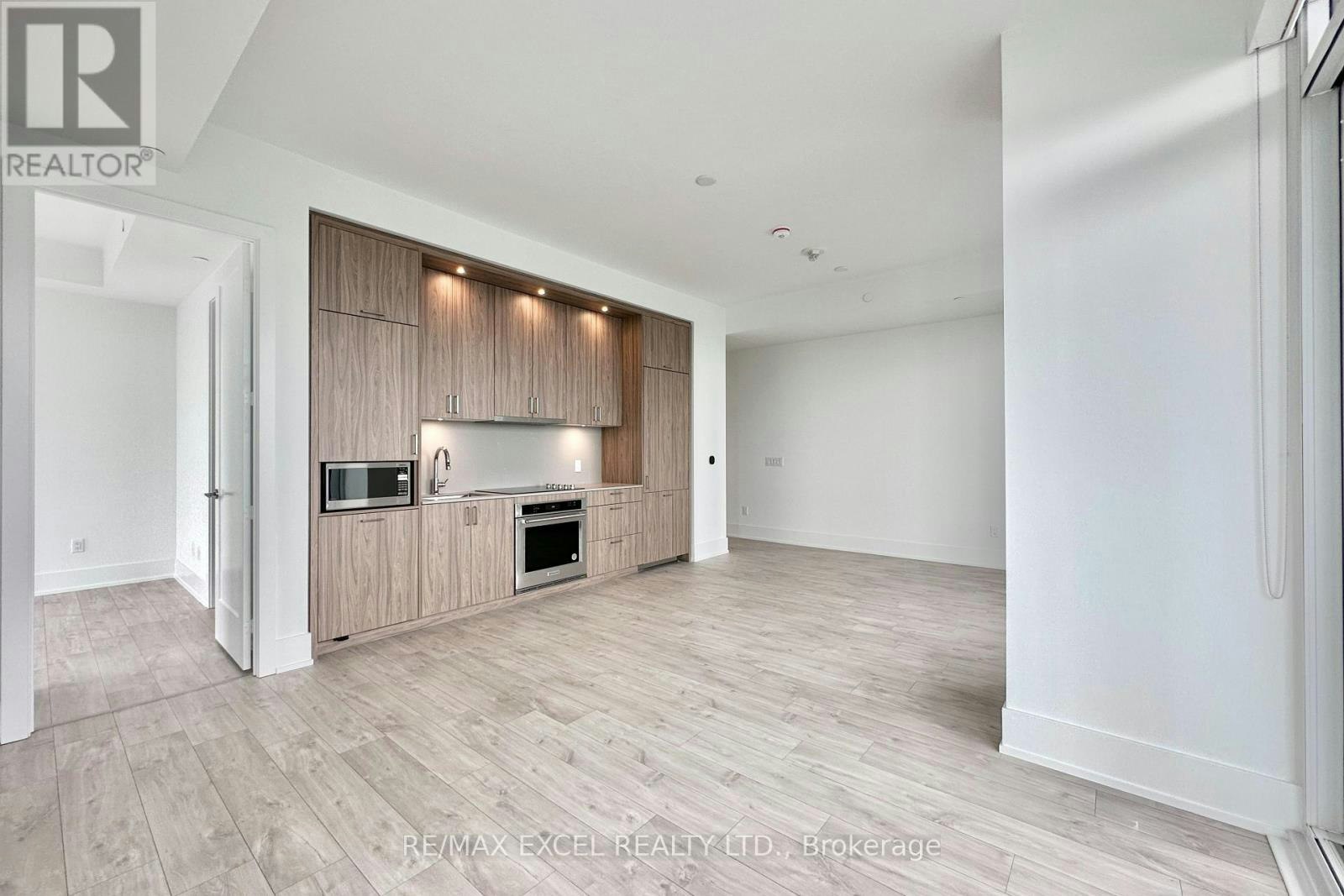 1904-480 Front Street W, Toronto, ON, M5V 0V5 - 4