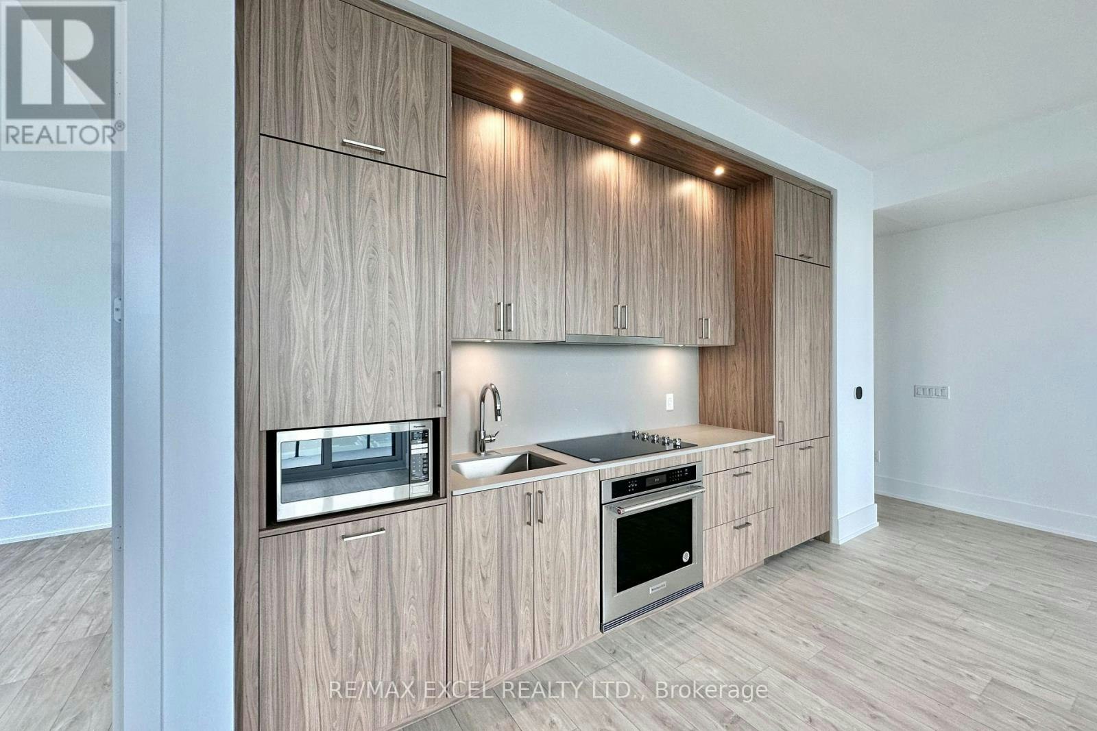 1904-480 Front Street W, Toronto, ON, M5V 0V5 - 10
