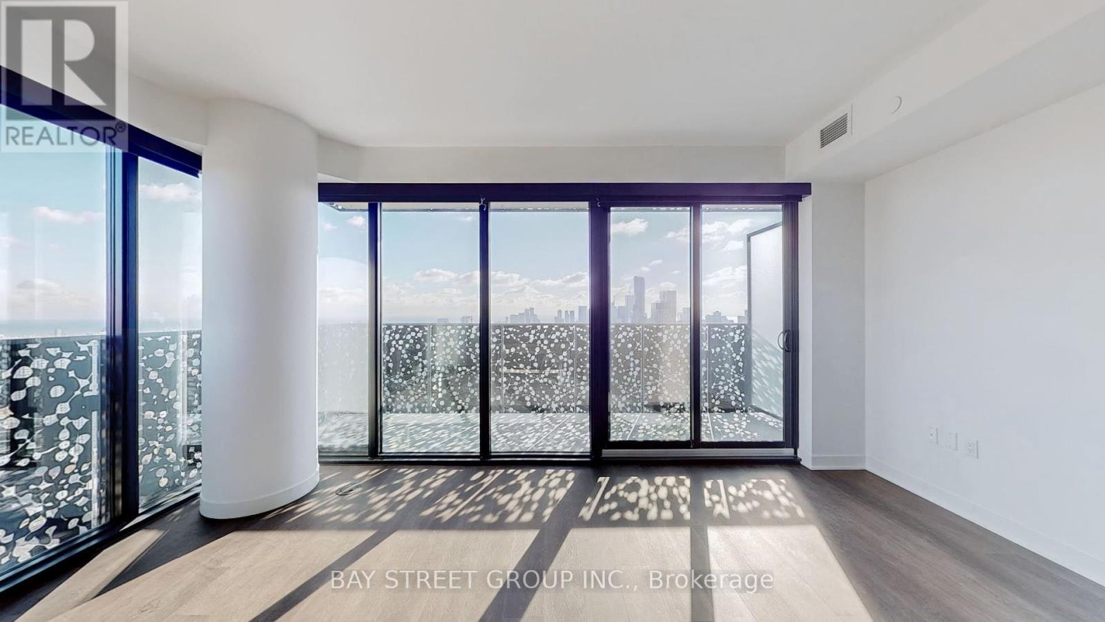 4702-55 Charles Street, Toronto, ON, M4Y 0J1 - 8