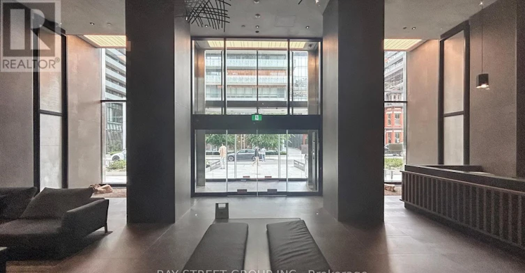 4702-55 Charles Street, Toronto, ON, M4Y 0J1 - 4