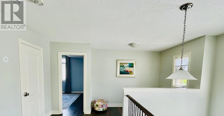 2 Peter Miller Street N, Aurora, ON, L4G 0W9 - 14