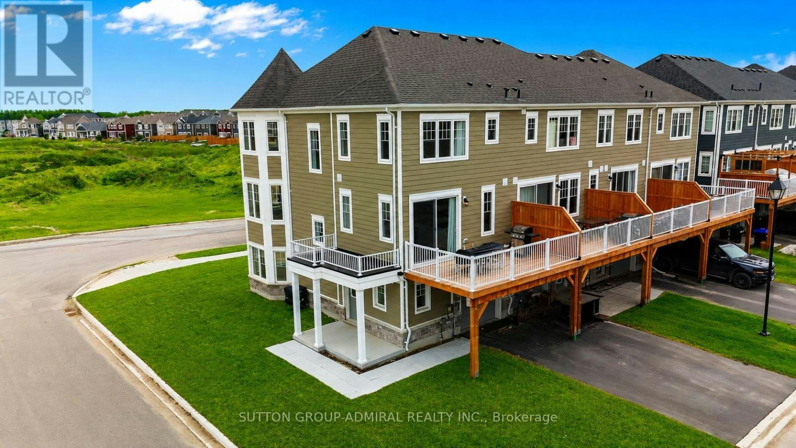 83 Shelburne Avenue, Wasaga Beach, ON, L9Z 0L2
