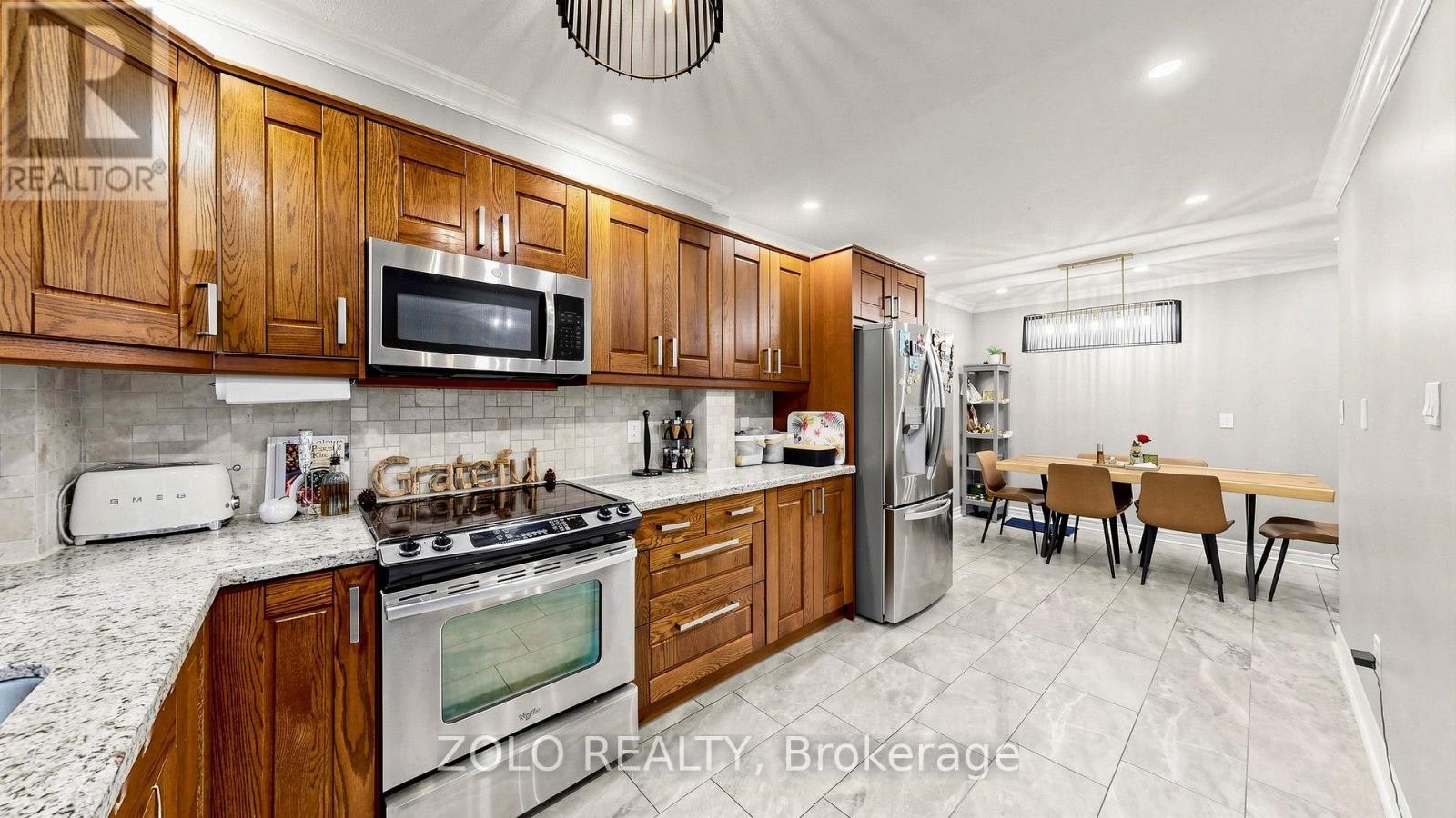 5276 Pinedale Avenue, Burlington, ON, L7L 3V8 - 3