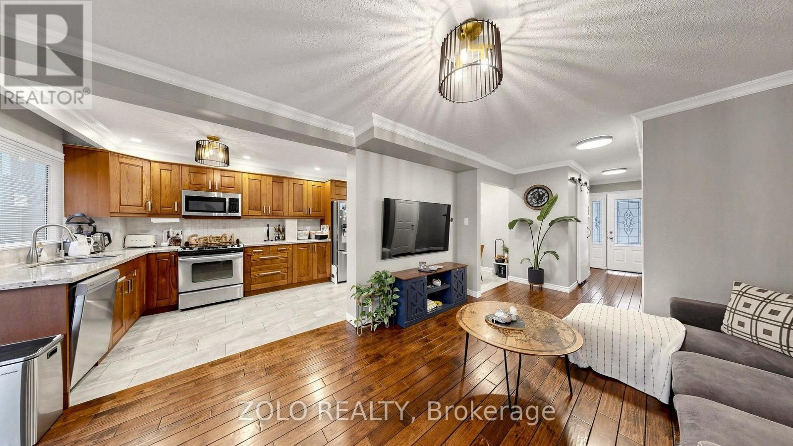 5276 Pinedale Avenue, Burlington, ON, L7L 3V8 - 2
