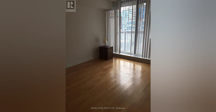929-111 Elizabeth Street, Toronto, ON, M5G 1P7 - 4