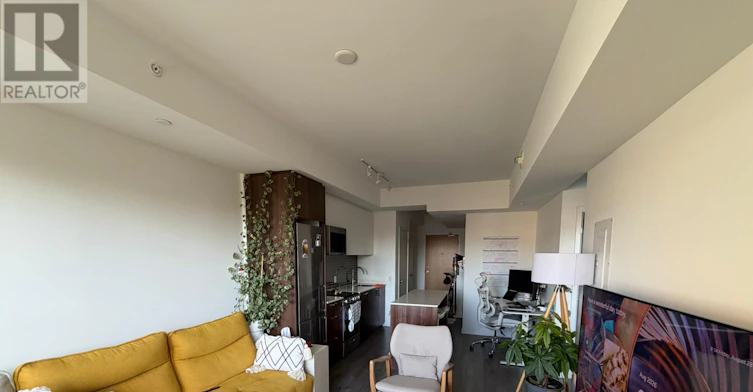 201-1787 St. Clair Avenue W, Toronto, ON, M6N 1J6 - 3