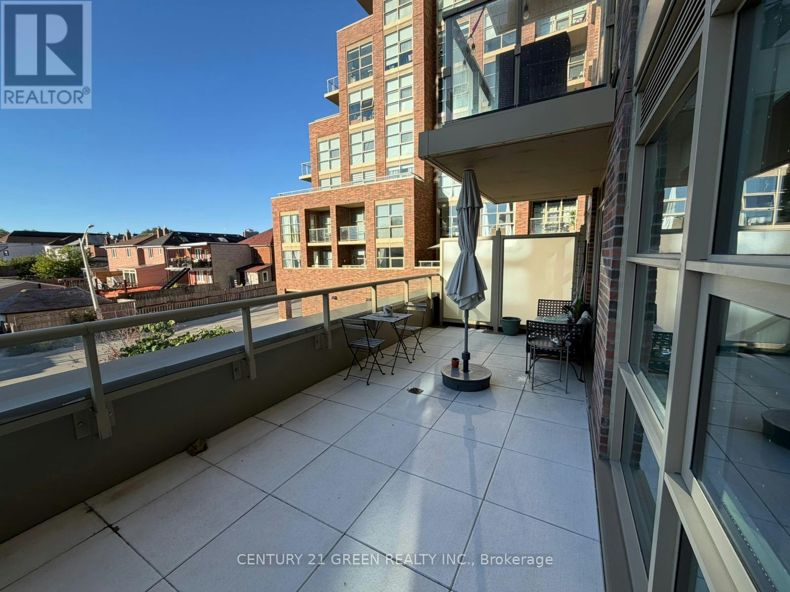 201-1787 St. Clair Avenue W, Toronto, ON, M6N 1J6 - 14