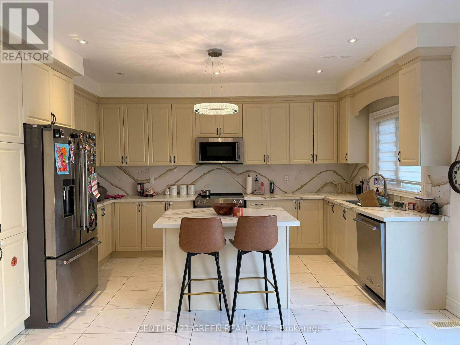MAIN & 2ND FLOOR-37 Prairie Creek Crescent, Brampton, ON, L6Y 6C9 - 6
