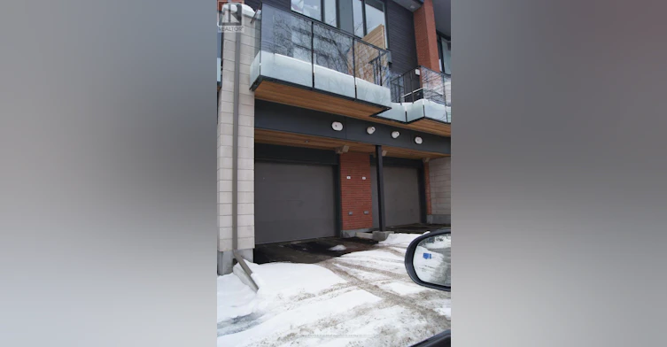 73 Oblats Avenue, Ottawa, ON, K1S 5W1 - 4