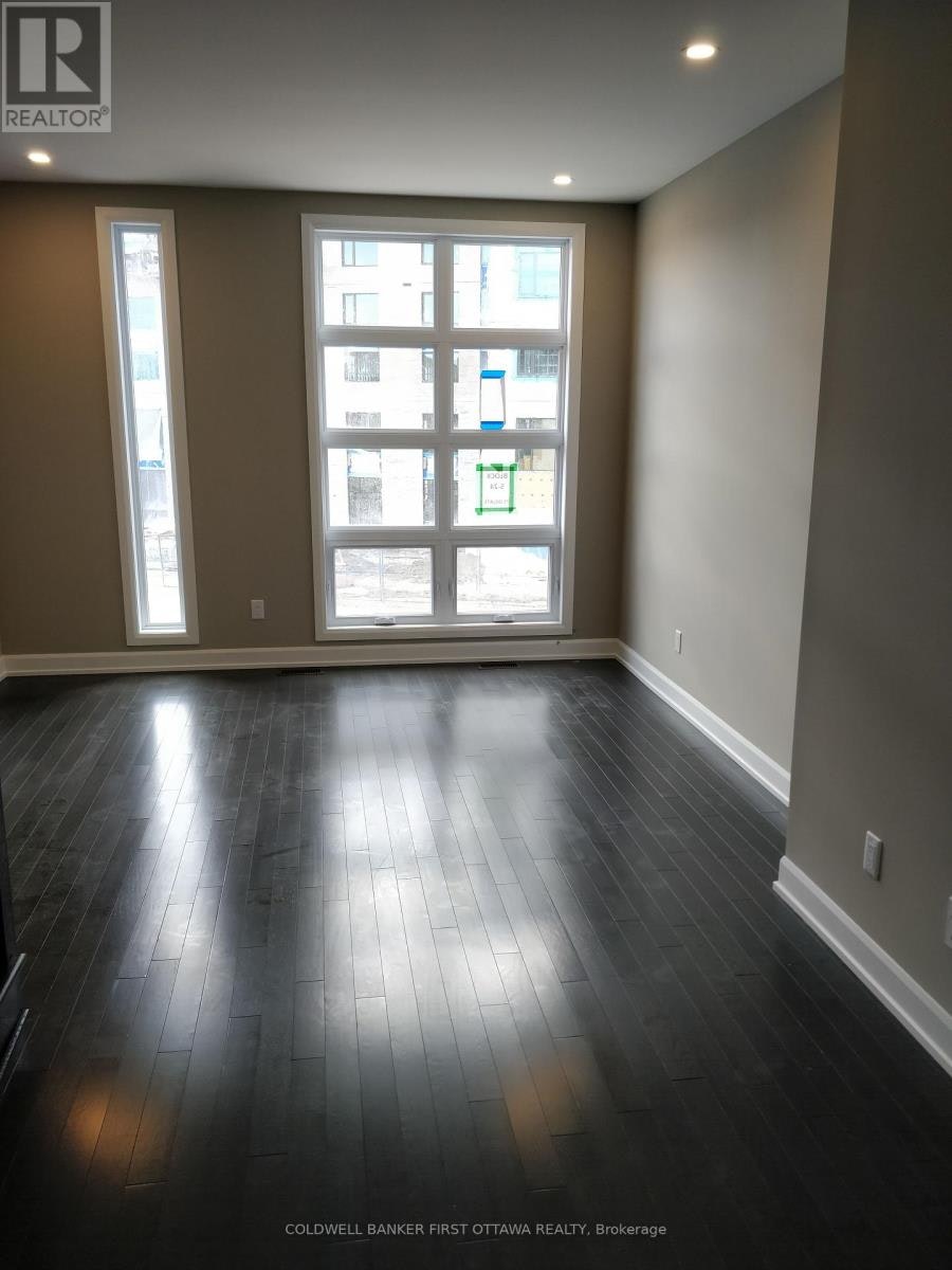 73 Oblats Avenue, Ottawa, ON, K1S 5W1 - 10