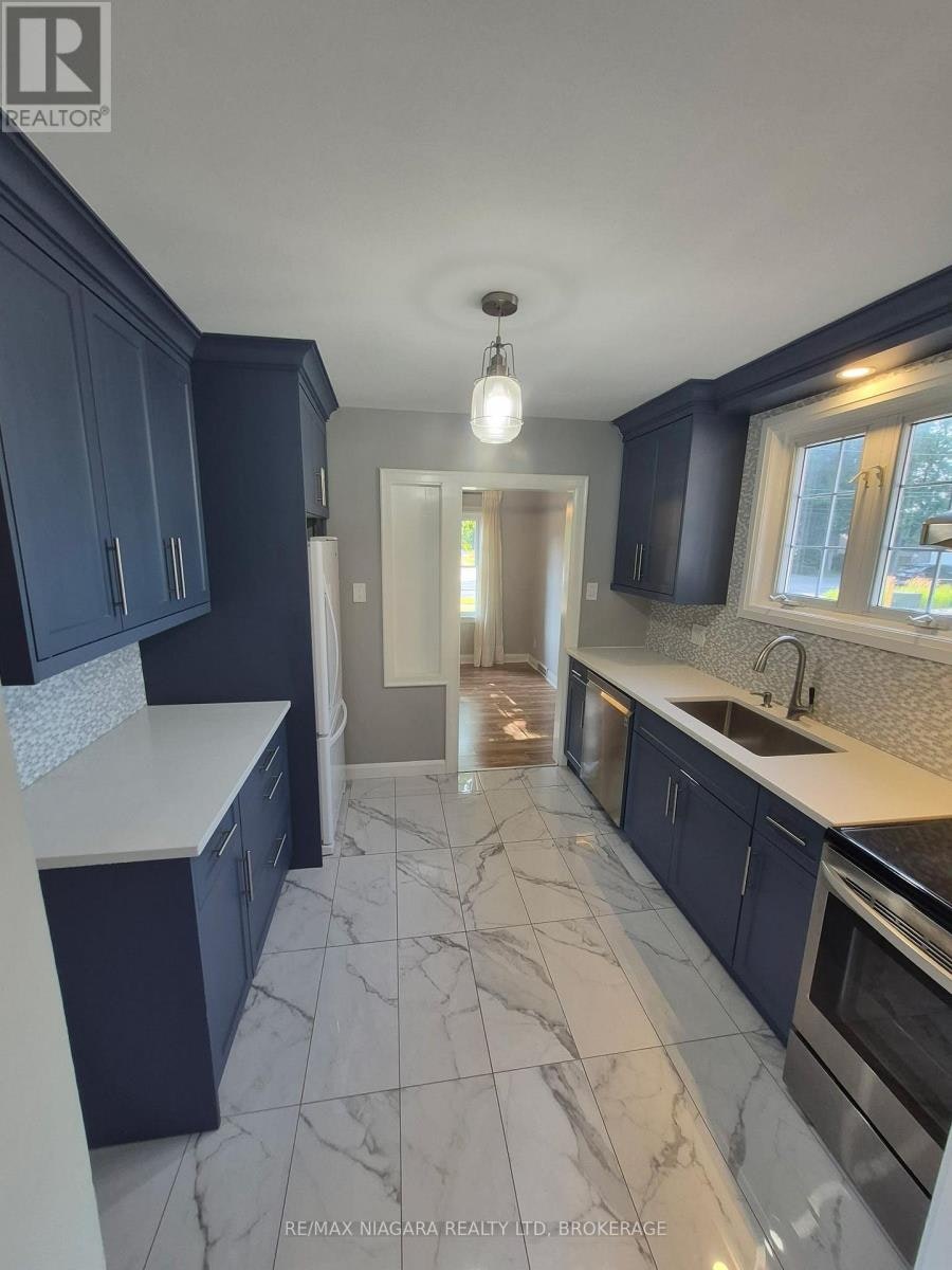 5944 Dorchester Road, Niagara Falls, ON, L2G 5S9 - 16
