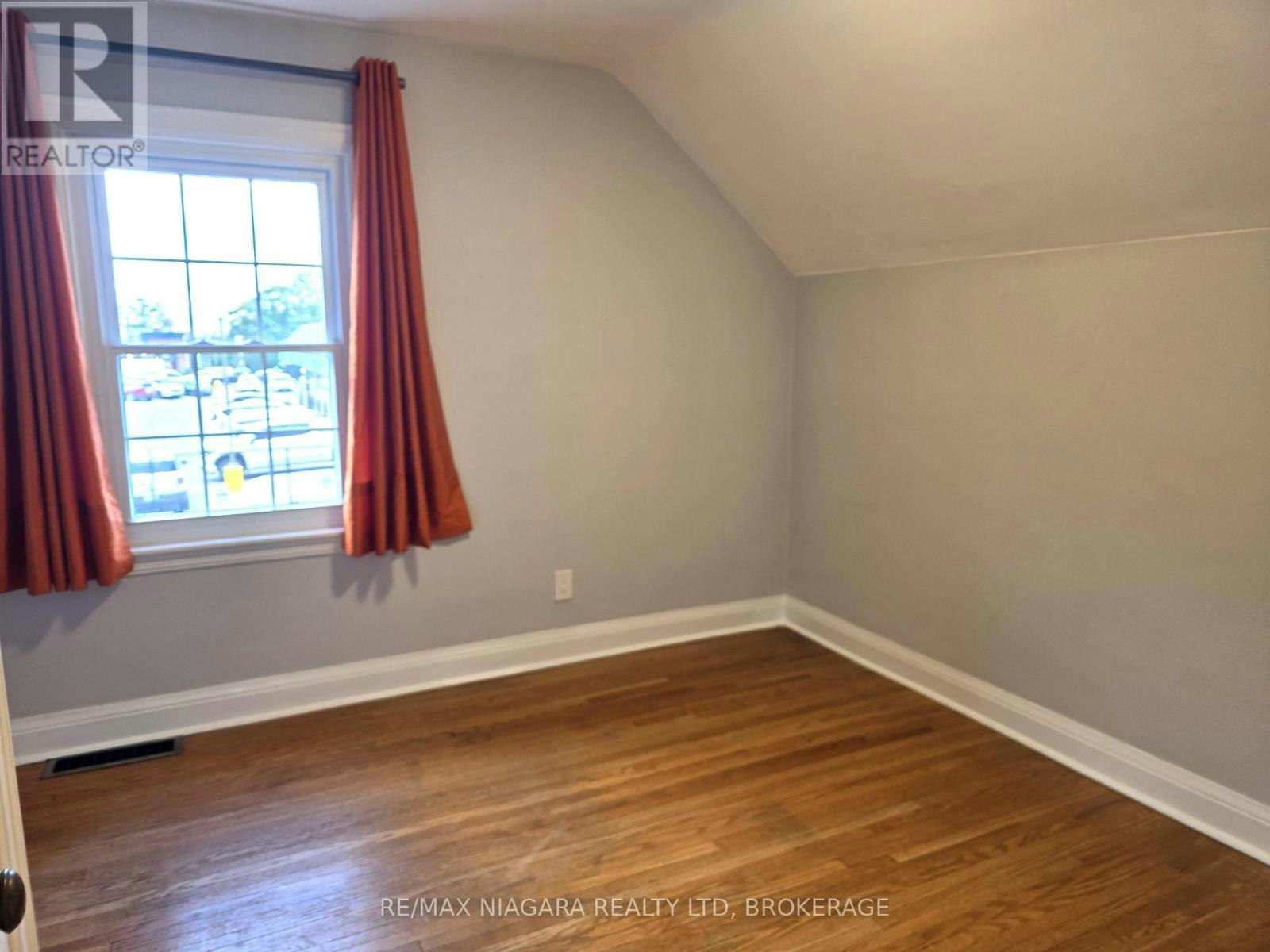 5944 Dorchester Road, Niagara Falls, ON, L2G 5S9 - 24