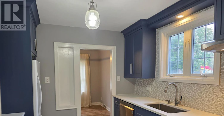 5944 Dorchester Road, Niagara Falls, ON, L2G 5S9 - 14