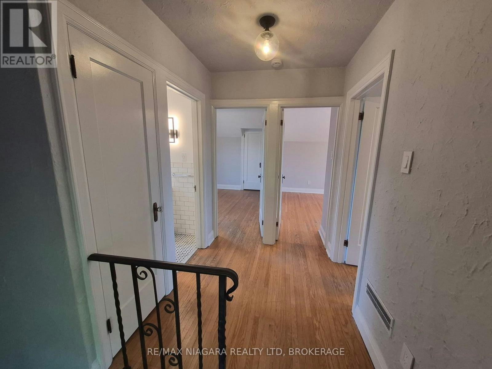 5944 Dorchester Road, Niagara Falls, ON, L2G 5S9 - 23