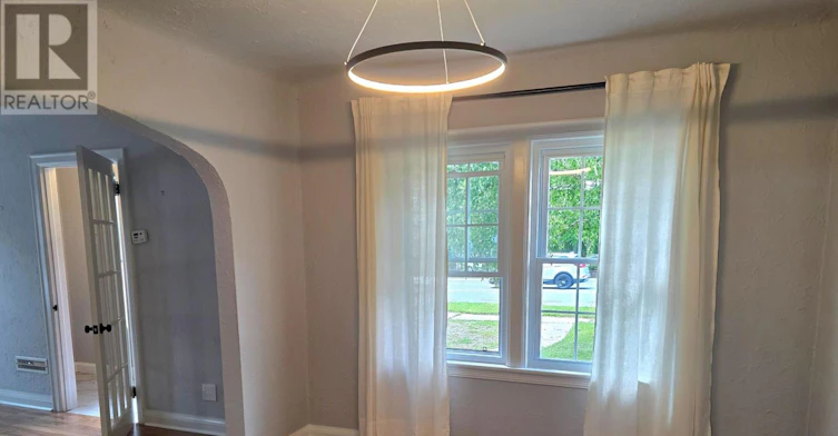 5944 Dorchester Road, Niagara Falls, ON, L2G 5S9 - 12