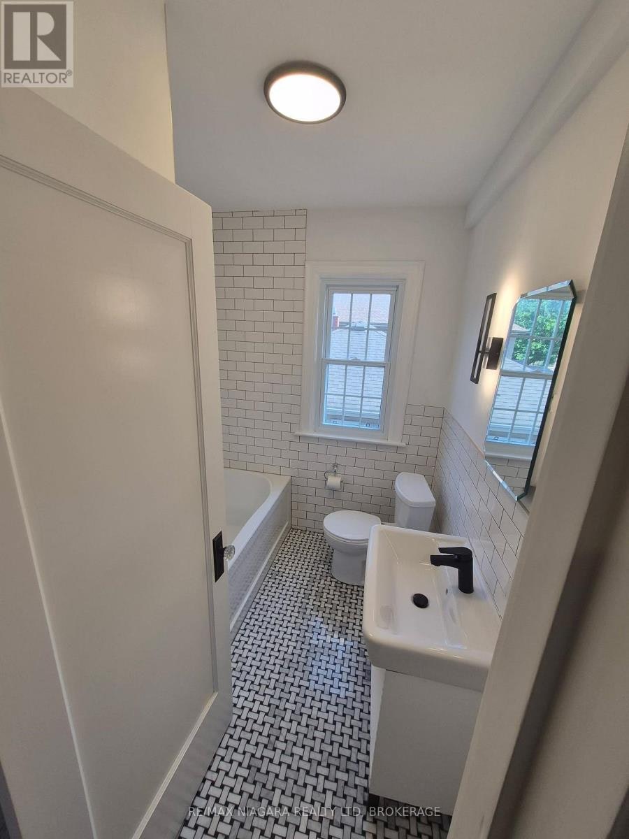 5944 Dorchester Road, Niagara Falls, ON, L2G 5S9 - 30