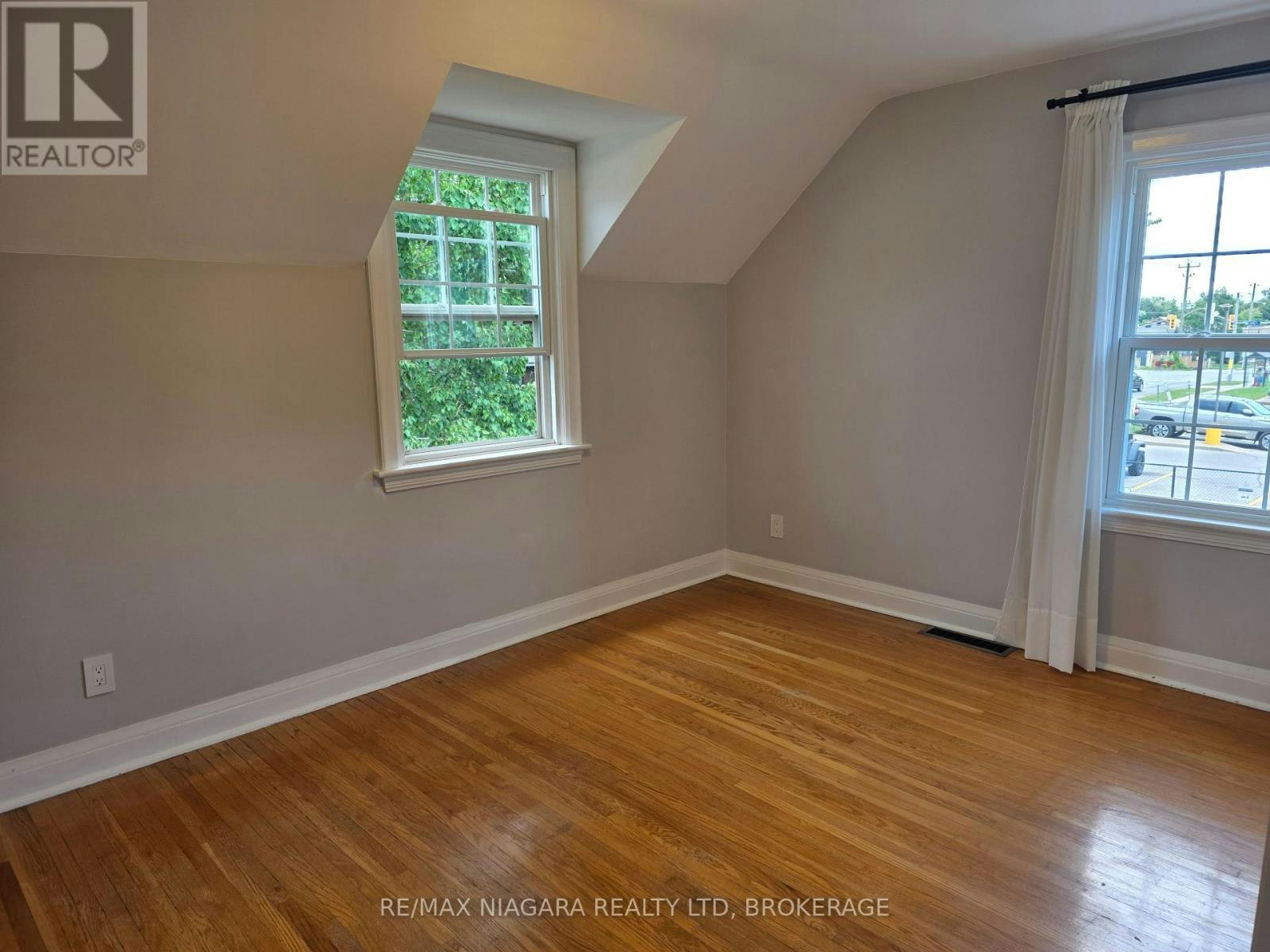 5944 Dorchester Road, Niagara Falls, ON, L2G 5S9 - 29