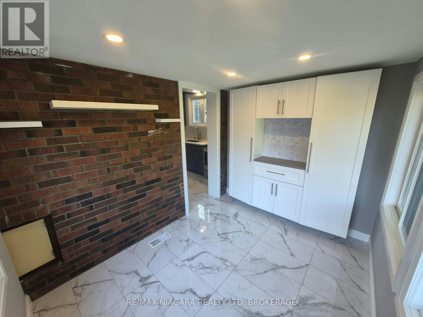 5944 Dorchester Road, Niagara Falls, ON, L2G 5S9 - 21