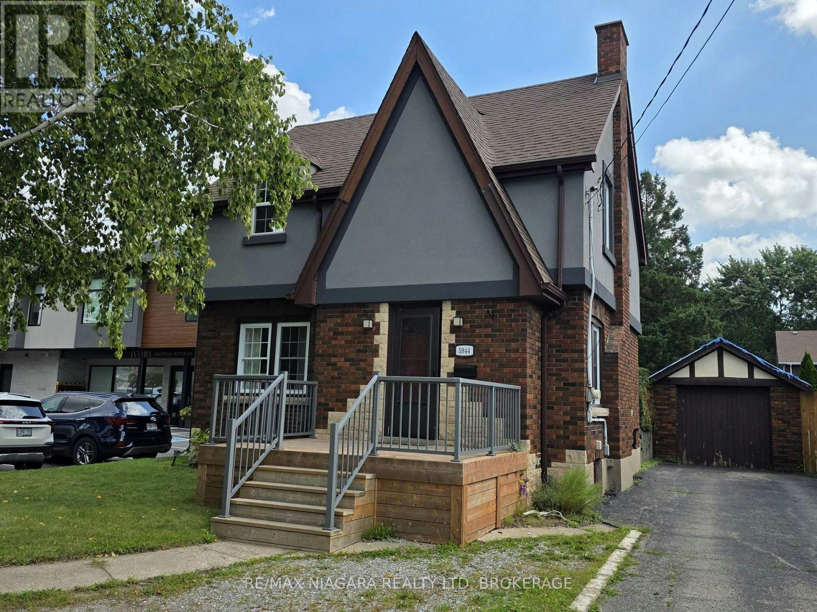 5944 Dorchester Road, Niagara Falls, ON, L2G 5S9 - 35