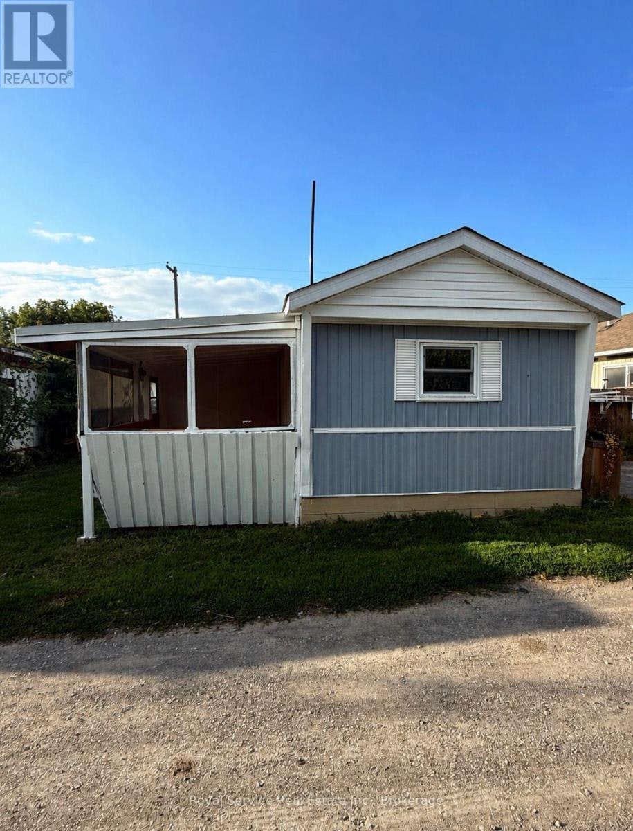 4-1037 Arthur Street, Clarington, ON, L1B 1K6