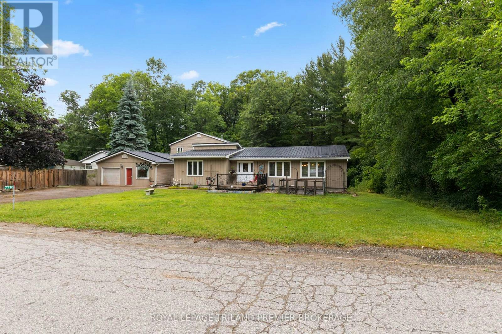 7710 Clayton Street, Lambton Shores, ON, N0M 2L0