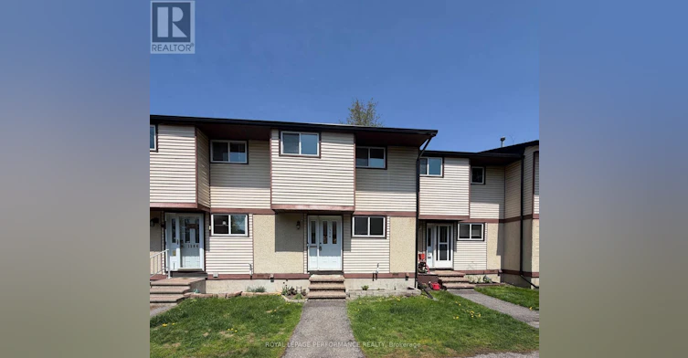 62-1584 Feather Lane, Ottawa, ON, K1T 1V4