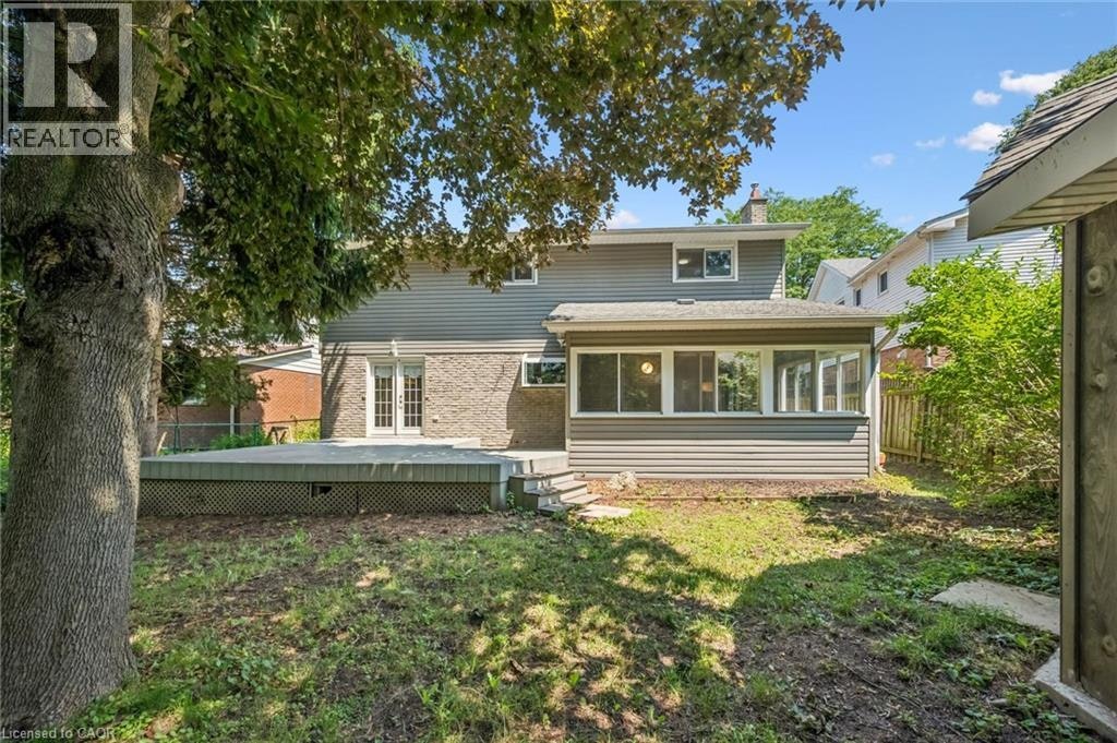 345 Beechlawn Drive, Waterloo, ON, N2L 5L8 - 47
