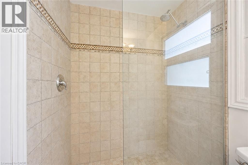 345 Beechlawn Drive, Waterloo, ON, N2L 5L8 - 29