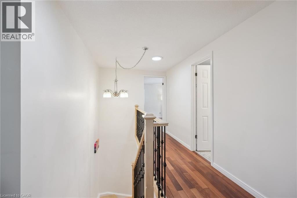 345 Beechlawn Drive, Waterloo, ON, N2L 5L8 - 23