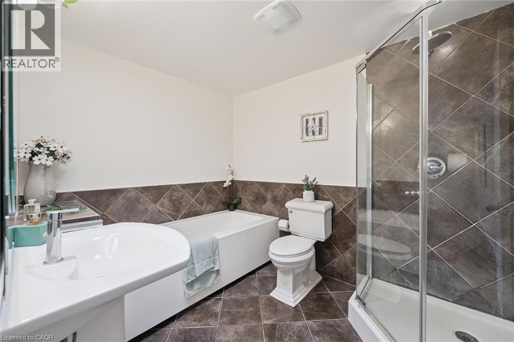 345 Beechlawn Drive, Waterloo, ON, N2L 5L8 - 33