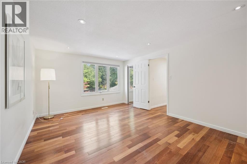 345 Beechlawn Drive, Waterloo, ON, N2L 5L8 - 32
