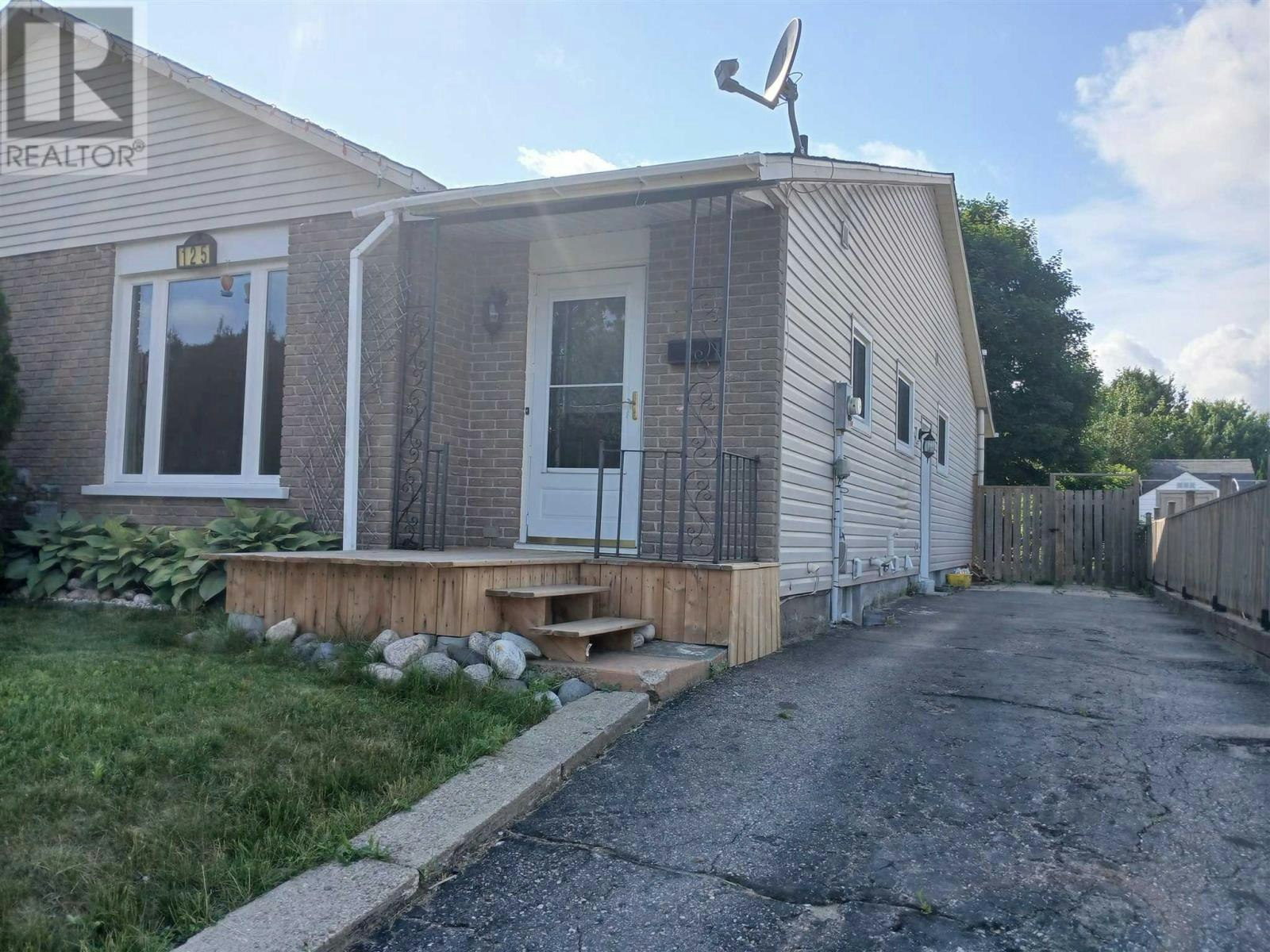 125 Laurier Road, Elliot Lake, ON, P5A 2V1