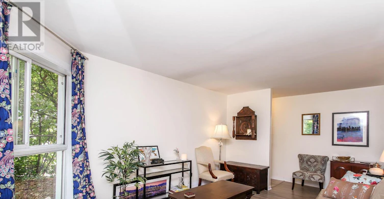 3 Armstrong Street, Ottawa, ON, K1Y 4T1 - 5