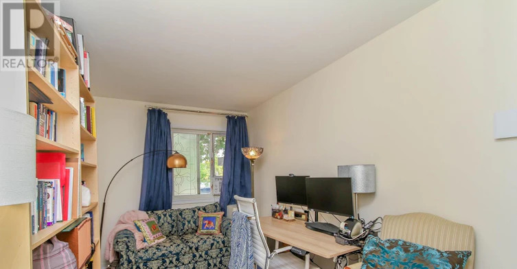 3 Armstrong Street, Ottawa, ON, K1Y 4T1 - 12