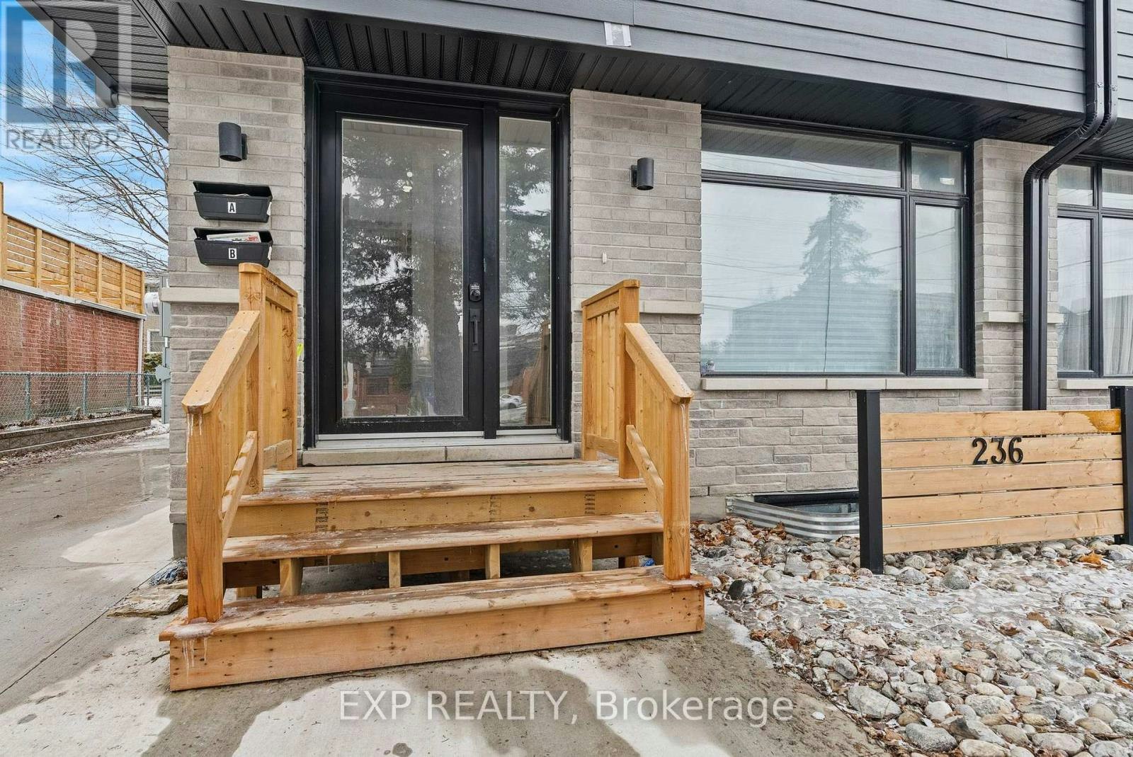 236 Woodroffe Avenue, Ottawa, ON, K2A 3V4