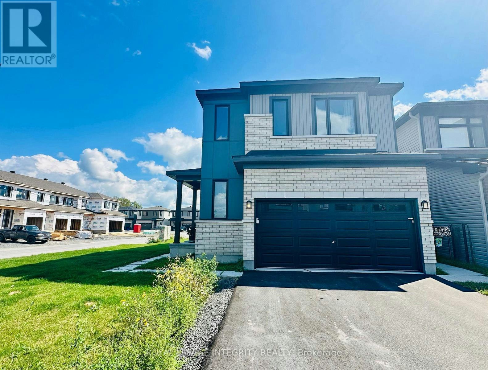 101 Lumen Place, Ottawa, ON, K1W 0S8