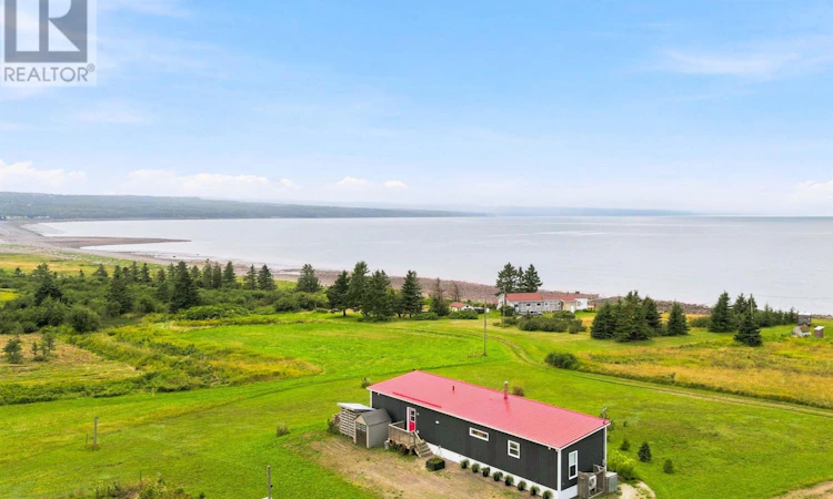 1474 Cape Split Road