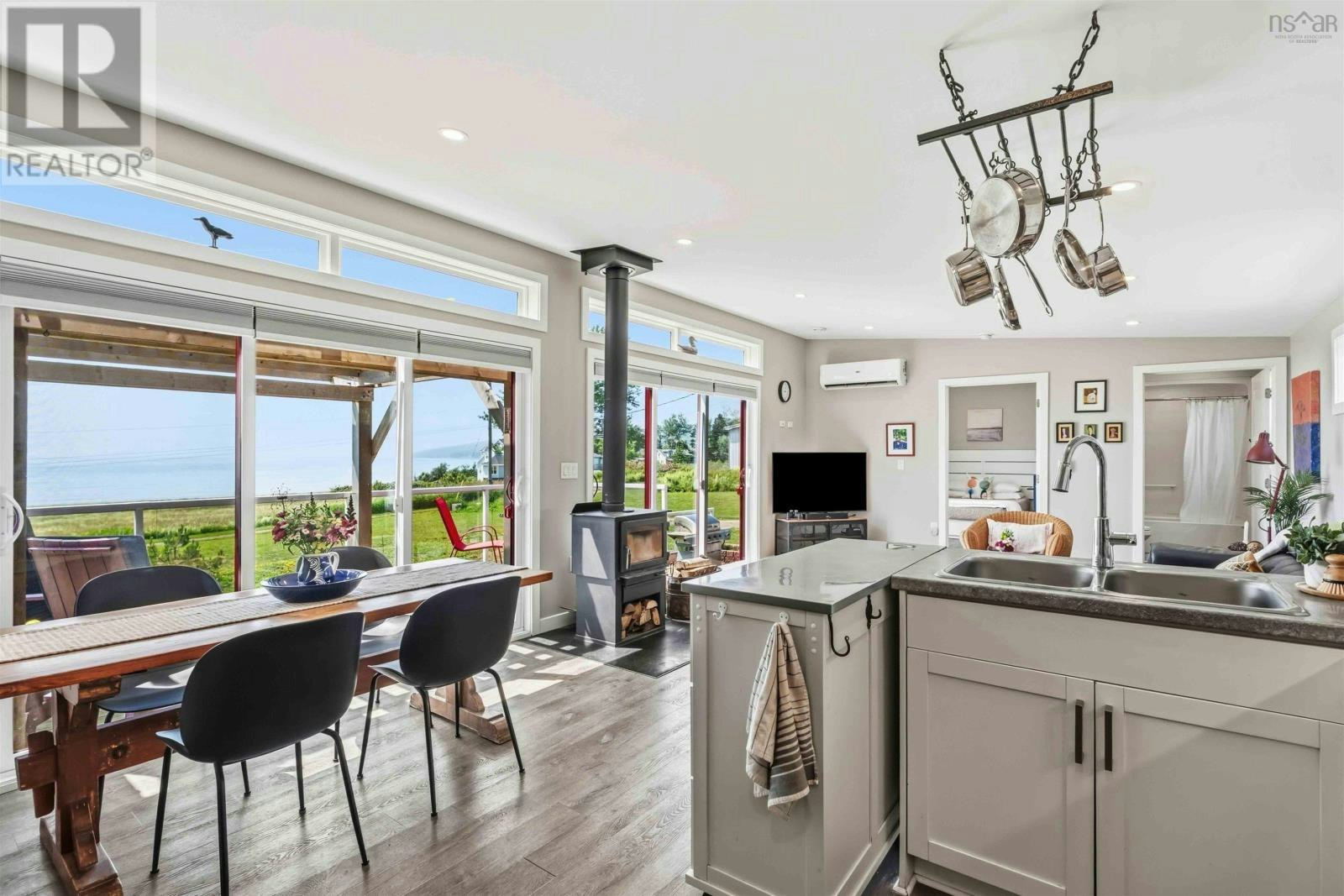 1474 Cape Split Road, Scots Bay, NS, B0P 1H0