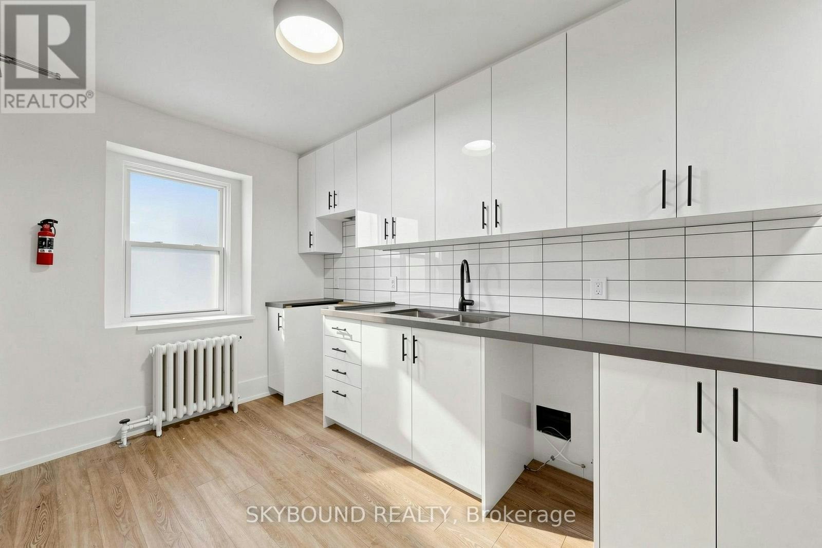 15-1165 Kingston Road, Toronto, ON, M1N 1P2 - 13