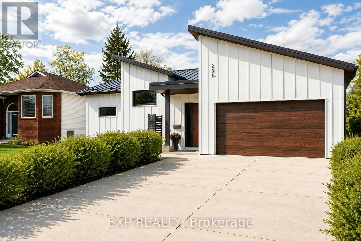 236 Cox Mill Road, Barrie, ON, L4N 4G5